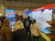 Messestand Urlaub in den Alpen