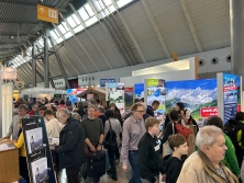 Messestand Urlaub in den Alpen