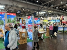 Messestand Urlaub in den Alpen