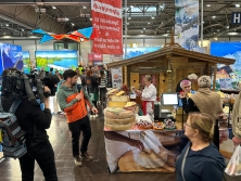 Messestand Urlaub in den Alpen