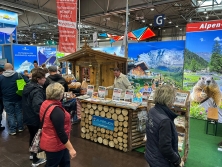 Messestand Urlaub in den Alpen