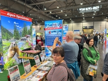 Messestand Urlaub in den Alpen