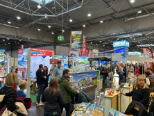 Messestand Urlaub in den Alpen