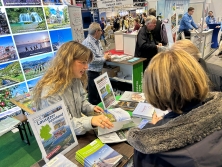 Messestand Urlaub in Deutschland auf der Reisen Hamburg